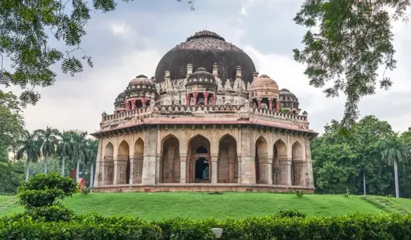 Lodhi Garden in Delhi with historic monuments and green walking paths