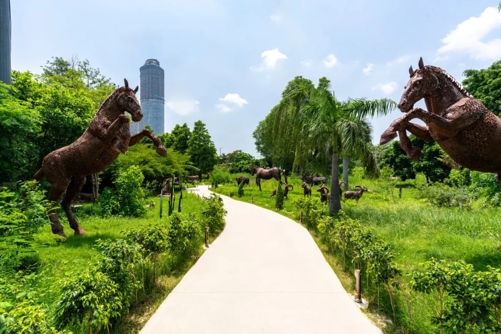 Understanding the Concept of a Waste to Art Park